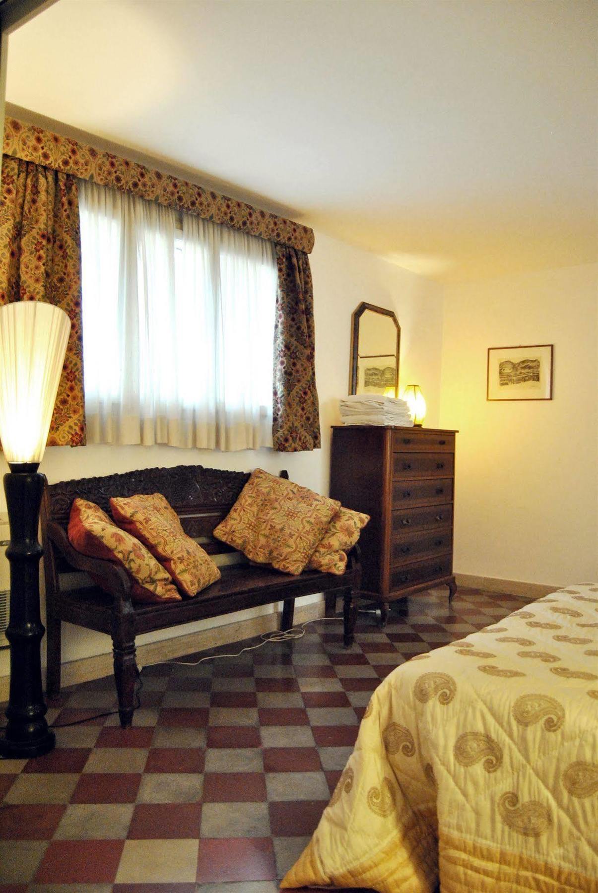 Appartamento Ai Cartari Palermo Esterno foto